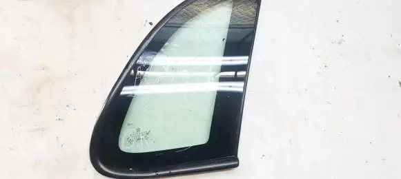 Chrysler PT Cruiser Rear side window 