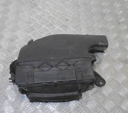Mercedes-Benz GL X166 Air filter box A6420942304