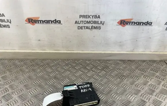 Toyota RAV 4 (XA30) Comfort/convenience module 8865042230