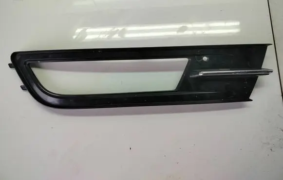 Volkswagen PASSAT B8 Front fog light trim/grill 3G0853665A
