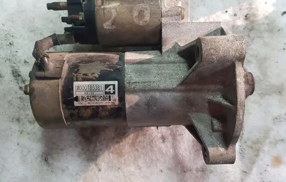 Citroen C8 Starter motor M000T85381