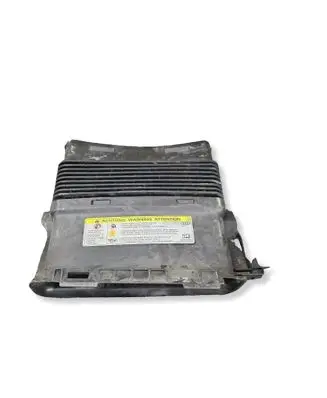 Audi Q7 4M Air intake duct part 8K0010520A