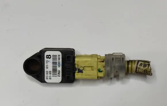 Toyota Hilux (AN10, AN20, AN30) Airbag deployment crash/impact sensor 891730K030 891730K020 8917371010