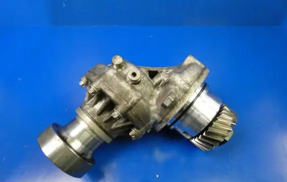 Mercedes-Benz A W176 Gearbox transfer box case A2462800300
