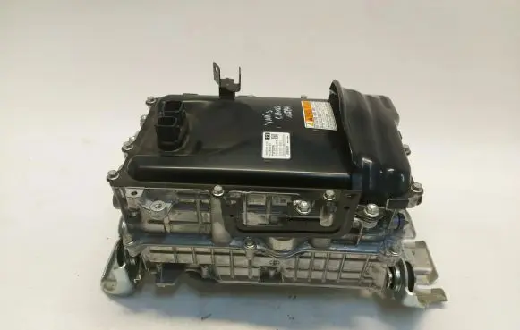 Toyota Yaris Cross Voltage converter inverter G9200-52160