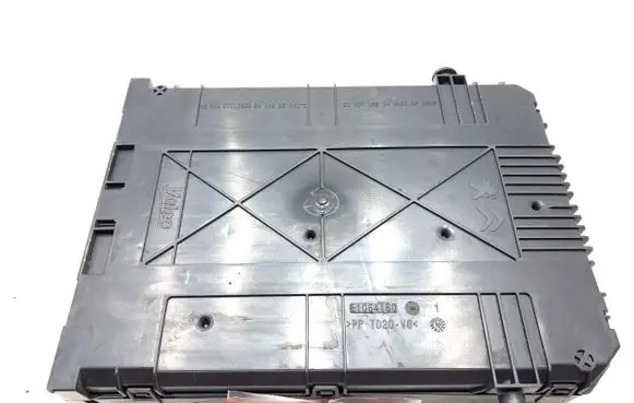 Peugeot 208 I Other control units/modules 9807531680