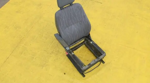 Mercedes-Benz Sprinter W901 W902 W903 W904 Front driver seat 