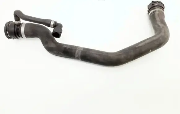 BMW 1 E81 E87 Engine coolant pipe/hose