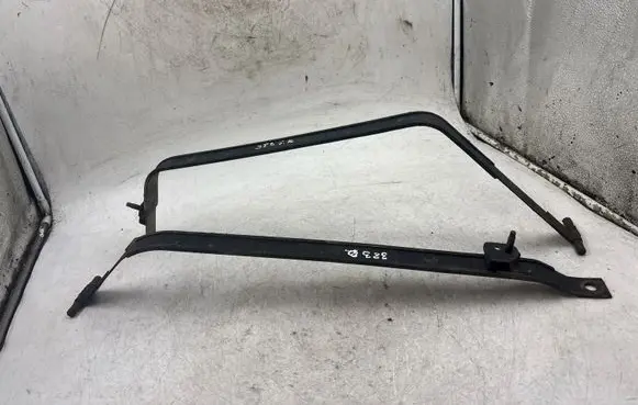 Mitsubishi Lancer X Fuel tank mounting bracket 