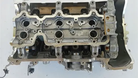 Porsche 718 Cayman 982 982c Engine head 0PB103404B