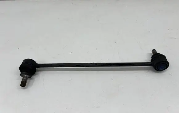 Toyota C-HR I Front anti-roll bar/stabilizer link 