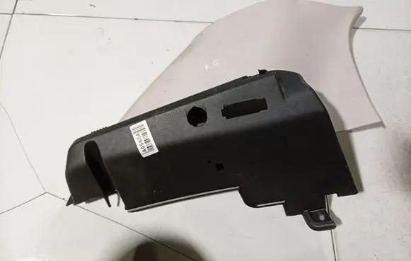Fiat Grande Punto (D) pillar trim (bottom) 735335665