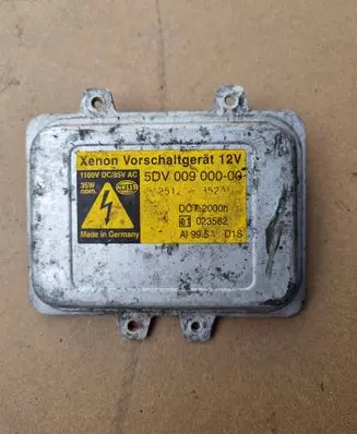 BMW 5 E60 E61 Headlight ballast module Xenon 5DV00900000