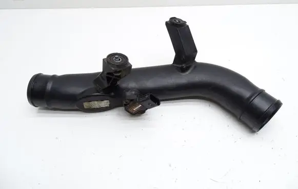 Audi TT TTS Mk2 Intercooler hose/pipe 1K0145770AD