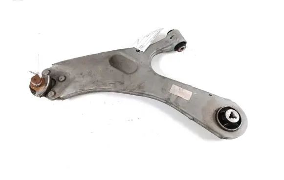 Citroen C4 X Front lower control arm/wishbone 9831682580