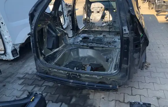 Honda CR-V Rear quarter panel 