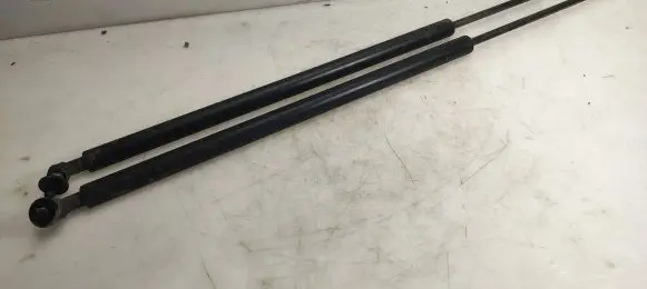 BMW X3 E83 Tailgate/trunk strut/damper 3400379 D56070 1568TV0590N