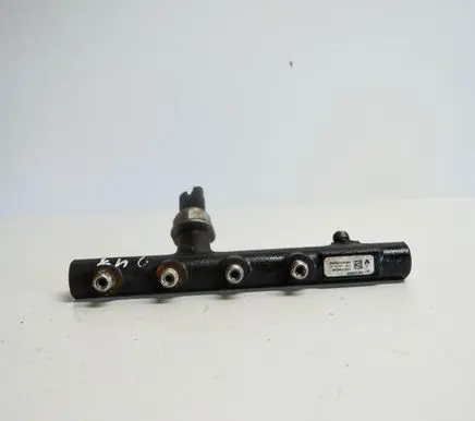 Mercedes-Benz A W176 Fuel main line pipe 175213876R