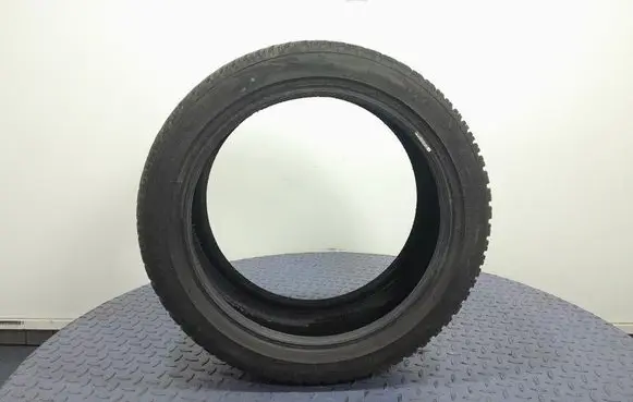 Skoda Octavia 985 R17 winter tire 3286341807615