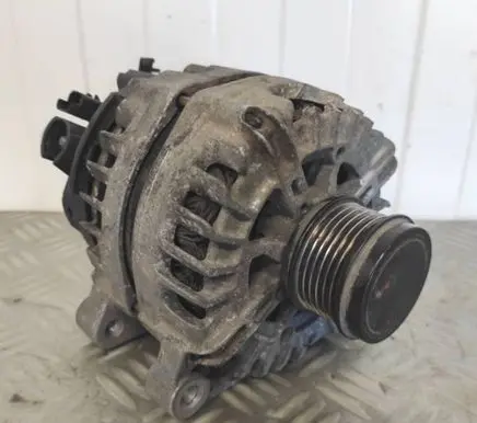 Citroen Berlingo Generator/alternator 9810525380 2624310C TG15S218