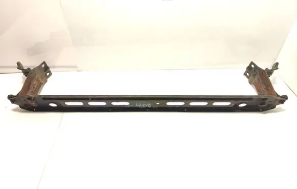 Volvo V60 Radiator mount bracket 31368100