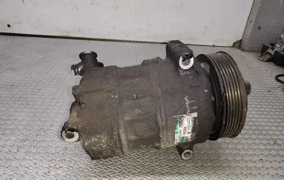 Opel Insignia A Air conditioning (A/C) compressor (pump) P13314473