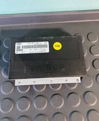 Audi A7 S7 4G Suspension control unit/module 4G0907553F 1336052912