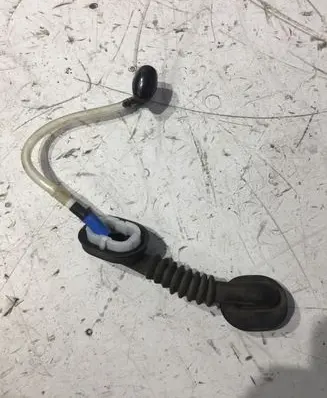 Toyota Avensis T250 Rear window washer spray nozzle 8281932330 8281963010
