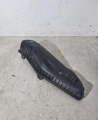 BMW X3 E83 Air filter box cover 7789109