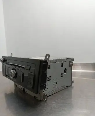 Audi A5 8T 8F Radio/CD/DVD/GPS head unit 8R2035186P CQJA12J7AE
