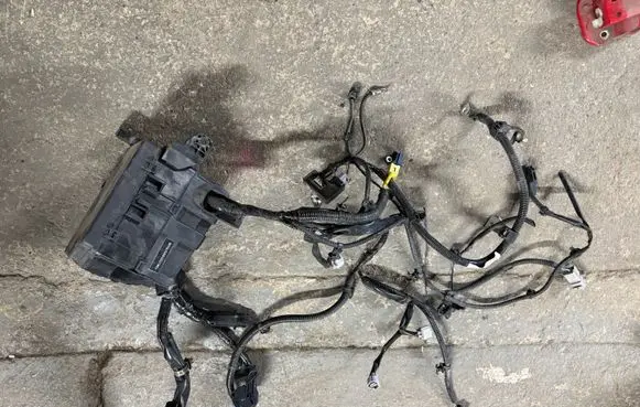 Suzuki Vitara (LY) Fuse box set