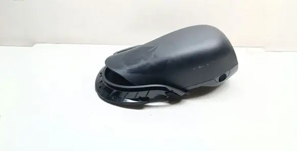 BMW 4 F32 F33 Steering wheel column trim 9218525