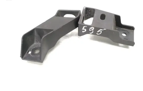 Radiator mount bracket