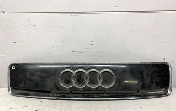 Audi A2 Front grill 8z0010183d