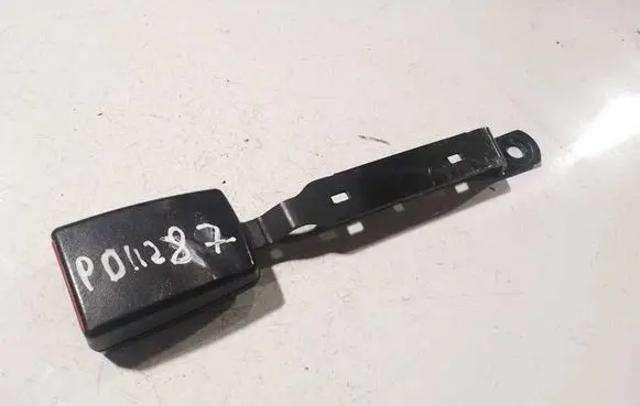 Skoda Fabia Mk2 (5J) Front seatbelt buckle 5J0858472