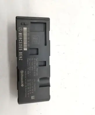 Mercedes-Benz E W212 Tailgate/trunk control unit/module A2129009916
