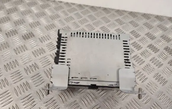 Ford S-MAX Radio/CD/DVD/GPS head unit EM2T19C107AM
