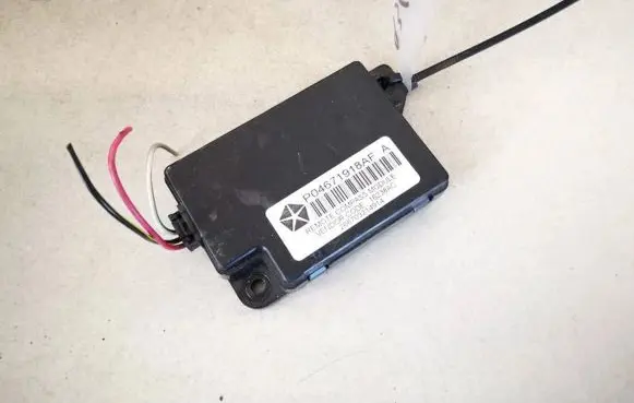 Dodge Caliber Other control units/modules p04671918af