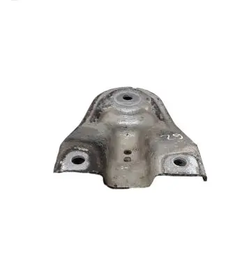 Audi A6 S6 C6 4F Engine mounting bracket 4f0399541