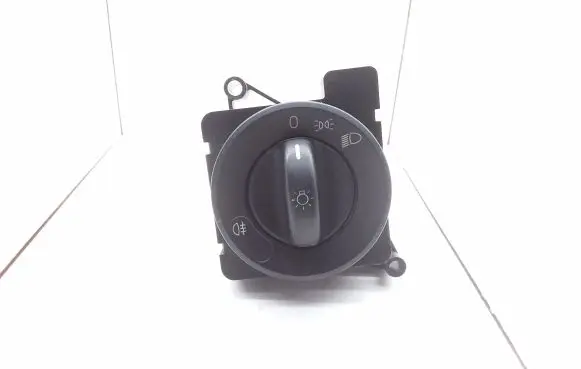 Mercedes-Benz Sprinter W906 Light switch A9065450104 5663609