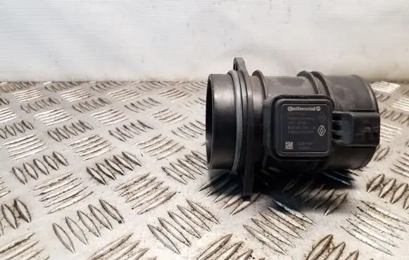 Nissan Juke I F15 Mass air flow meter 8200682558 8200702517