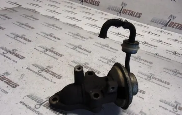 Toyota Avensis T220 EGR valve 2580027010