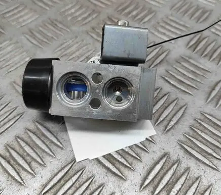 Genesis GV60 Air conditioning (A/C) expansion valve 97626CU500