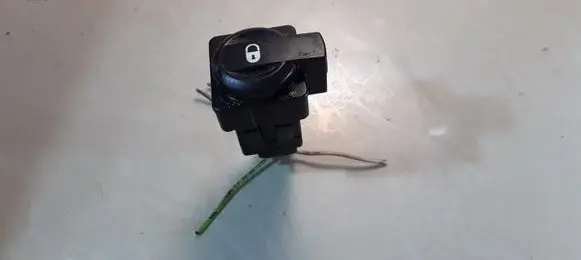 Citroen C4 I Central locking switch button 96476626XT