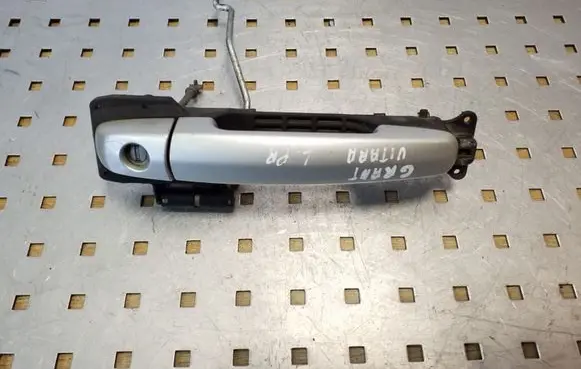 Suzuki Grand Vitara II Front door exterior handle