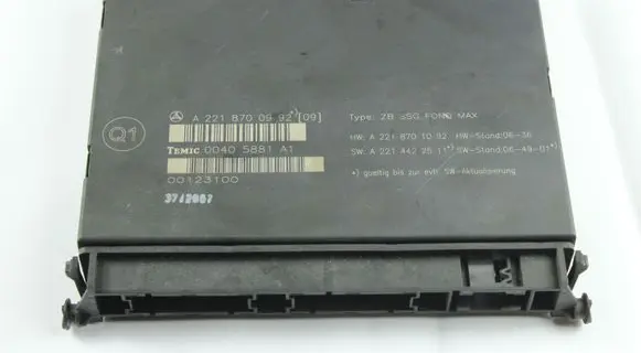 Mercedes-Benz S W221 Seat control module A2218700992