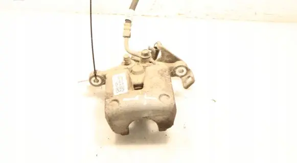 Hyundai i30 Rear brake caliper 58210G4000