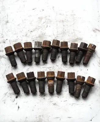 Volkswagen Golf IV Nuts/bolts 8D0601139D