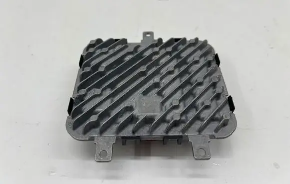 Peugeot 3008 III Light module LCM 9858180080