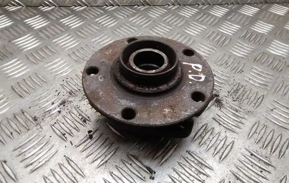Audi A4 S4 B6 8E 8H Front wheel hub